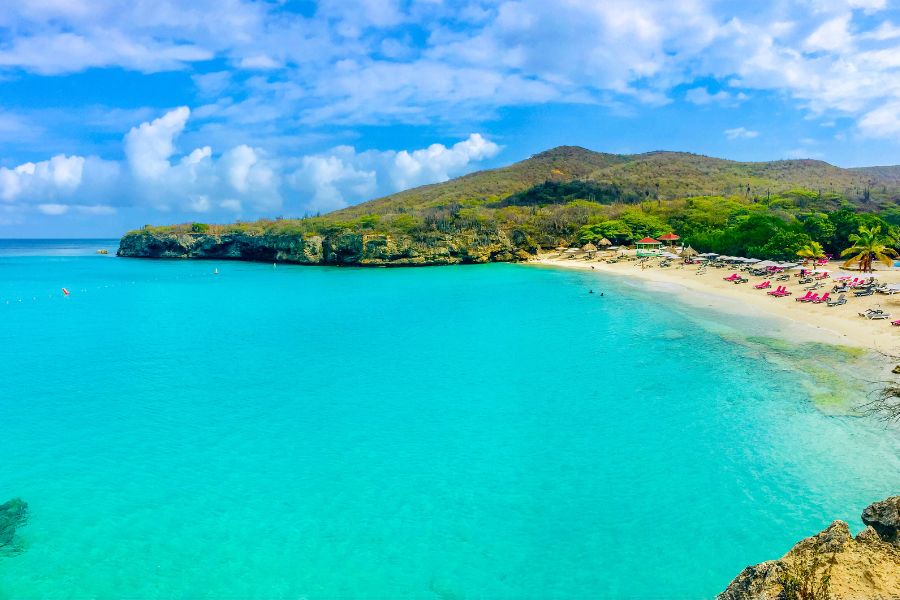 See Curaçao’s Best Beaches and Sights with a Rental Car